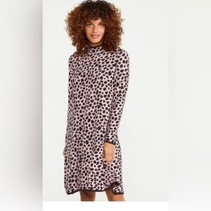 NEW WITHOUT TAGS Ann Taylor animal
Jacquard sweater dress brown pink sz m